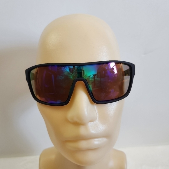 FOSTER Grant Black Rubberized Mirrored Polorized Wrap Around Sunglasses Unisex - Picture 1 of 13